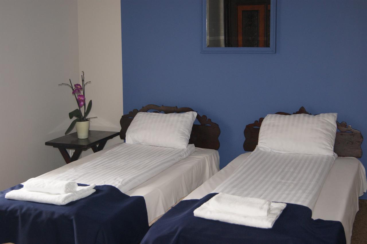 Hotel Ksiezycowy Dworek Ketrzyn Ruang foto
